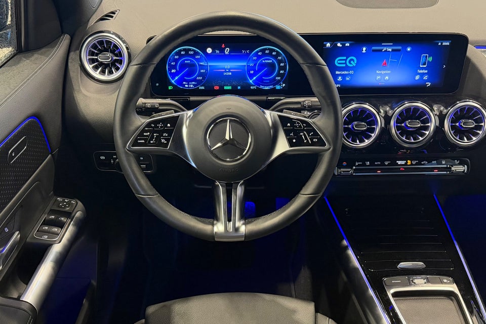 Mercedes EQA300 Progressive 4Matic 5d