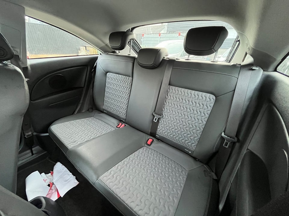 Opel Corsa 1,2 16V Cosmo aut. 5d