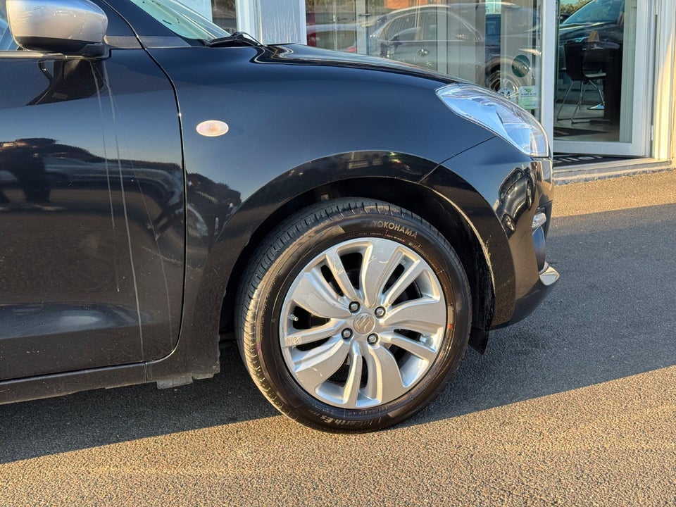 Suzuki Swift 1,2 Dualjet Club 5d