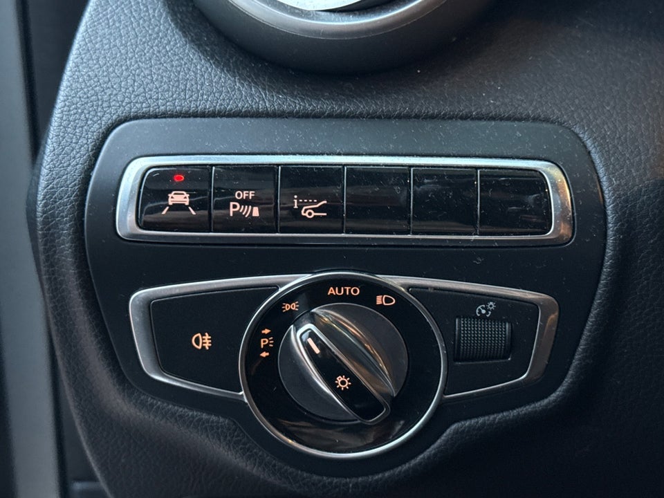 Mercedes C220 2,2 BlueTEC AMG Line stc. 5d