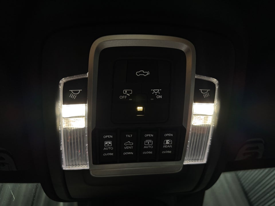 Dodge RAM 1500 5,7 V8 Hemi Laramie Quad Cab aut. 4d
