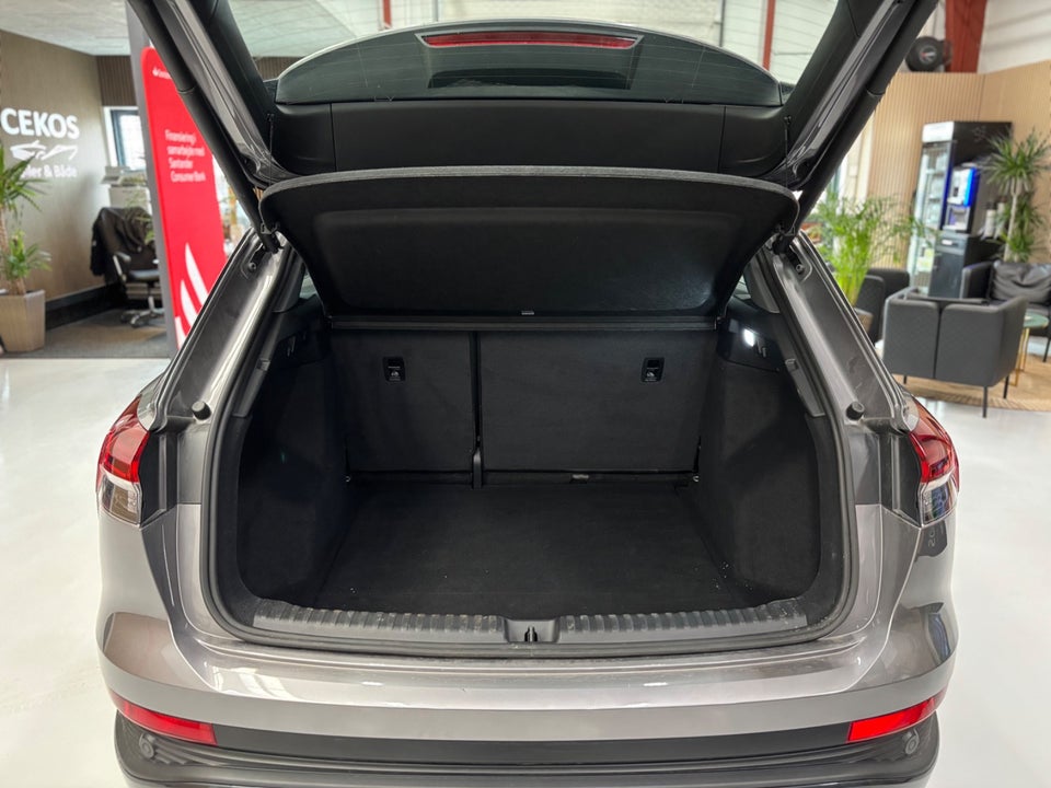 Audi Q4 e-tron 45 Progress 5d