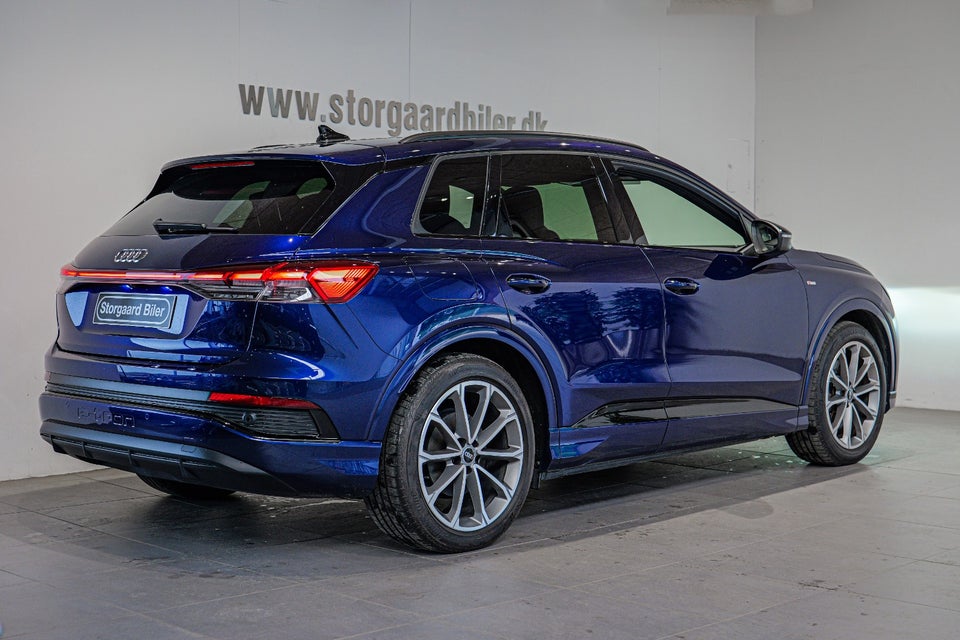 Audi Q4 e-tron 40 S-line 5d