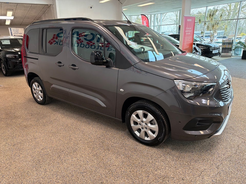 Opel Combo-e Life 50 Ultimate L1 5d