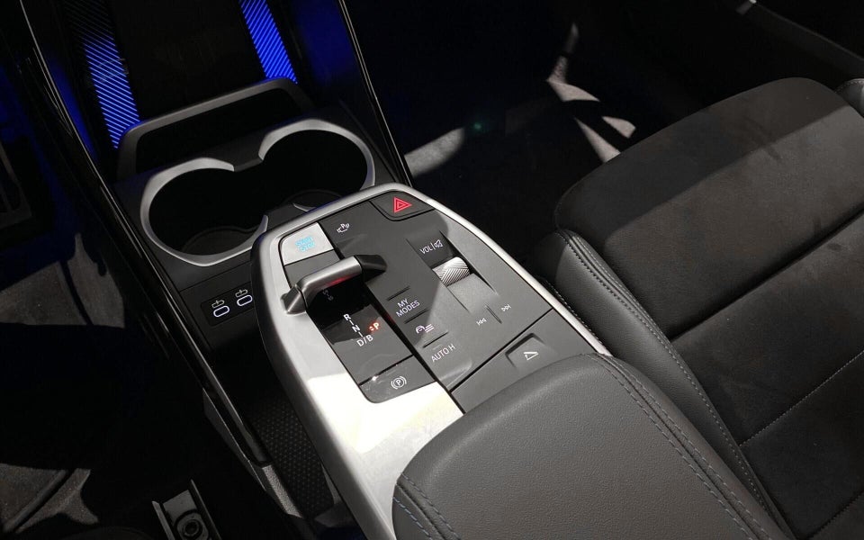 BMW iX1 eDrive20 M-Sport 5d