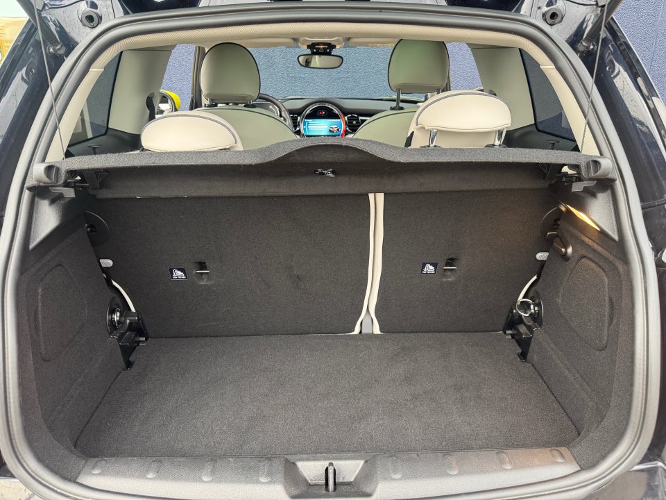 MINI Cooper SE Yours Trim 3d