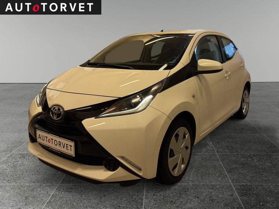 Toyota Aygo 1,0 VVT-i x-cite 5d