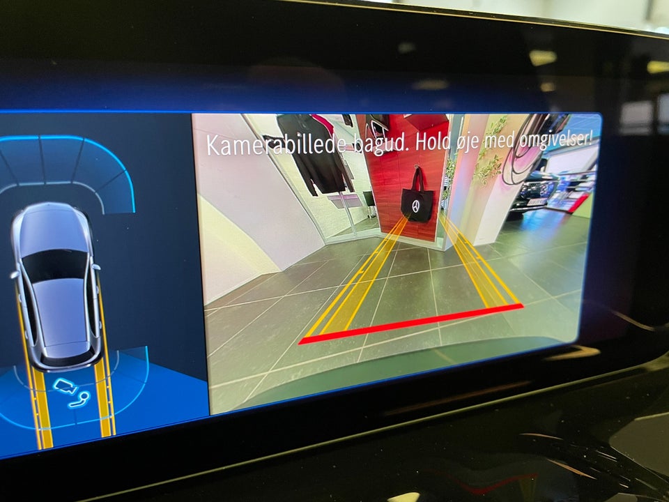 Mercedes EQB250+ Electric Art 5d