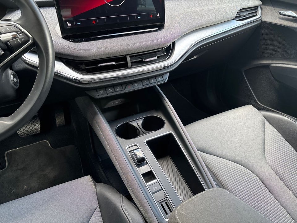 Skoda Enyaq 60 iV Loft 5d