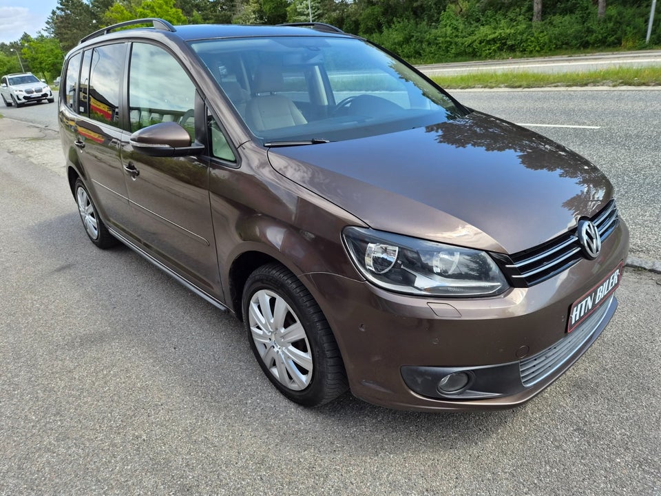 VW Touran 2,0 TDi 140 Comfortline DSG 7prs 5d