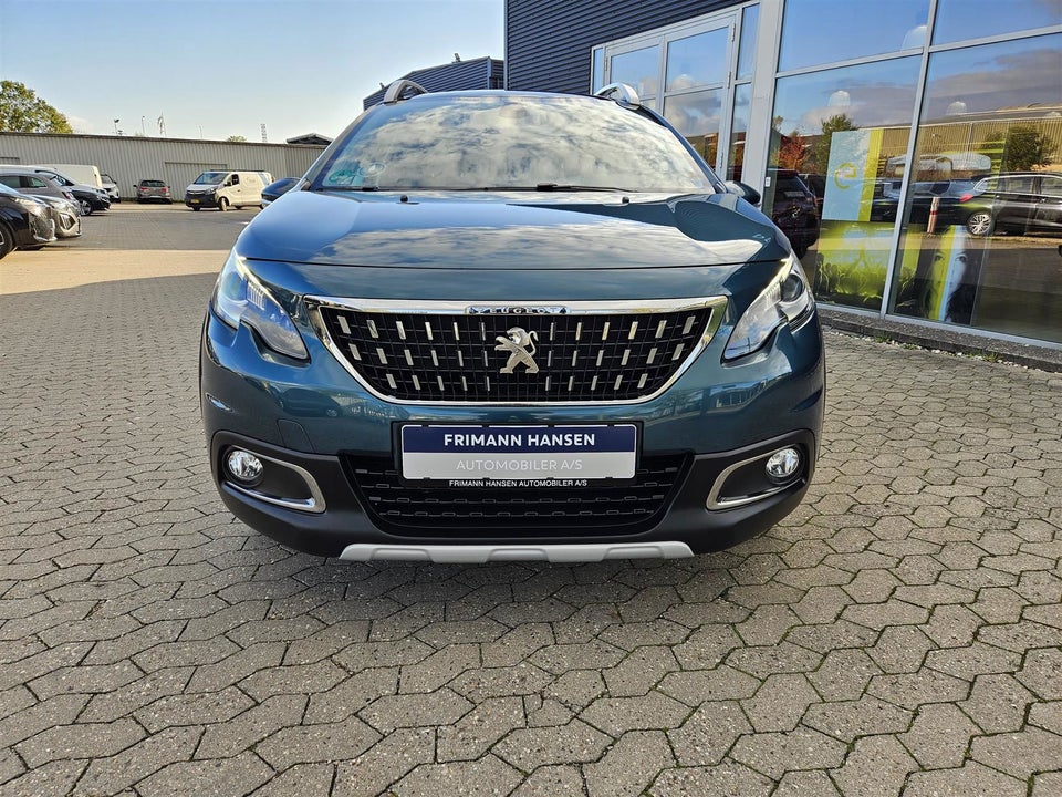 Peugeot 2008 1,6 BlueHDi 100 Allure Sky 5d