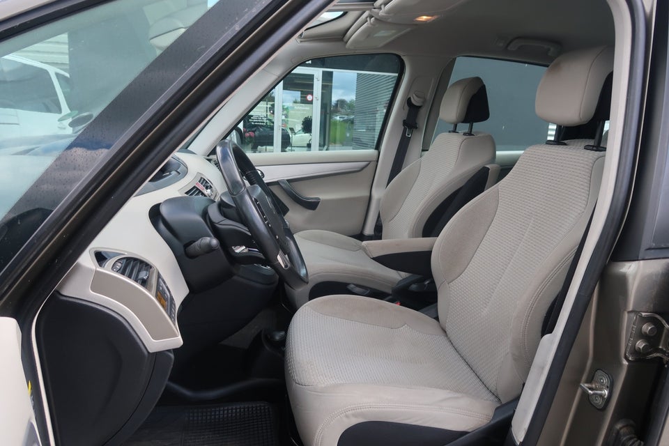Citroën C4 Picasso 1,8 16V VTR+ 5d