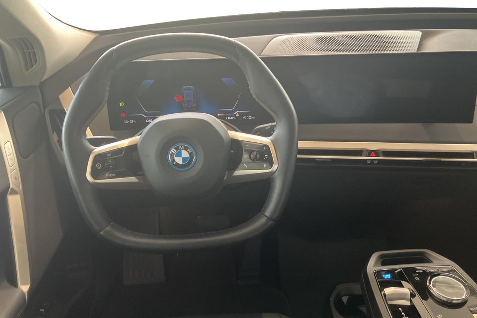BMW iX xDrive40 Sport 5d