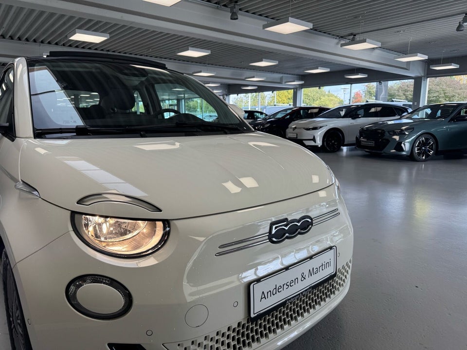 Fiat 500e 42 Icon Pack Cabrio 2d
