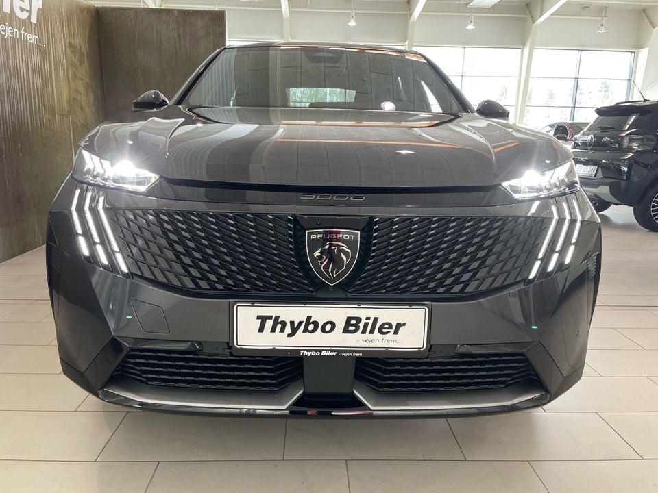 Peugeot e-3008 77 GT Pack 5d