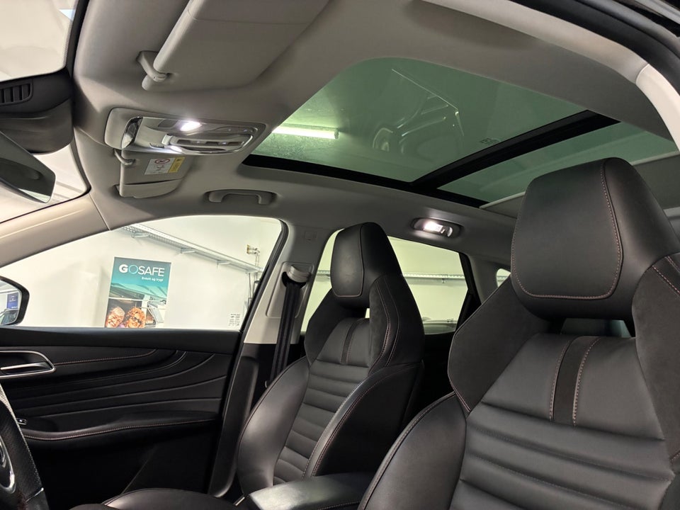 MG EHS 1,5 PHEV Luxury 5d