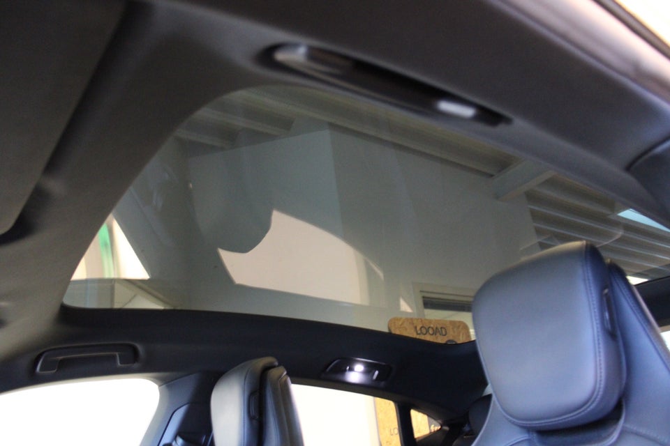 Porsche Taycan Performance+ 4d