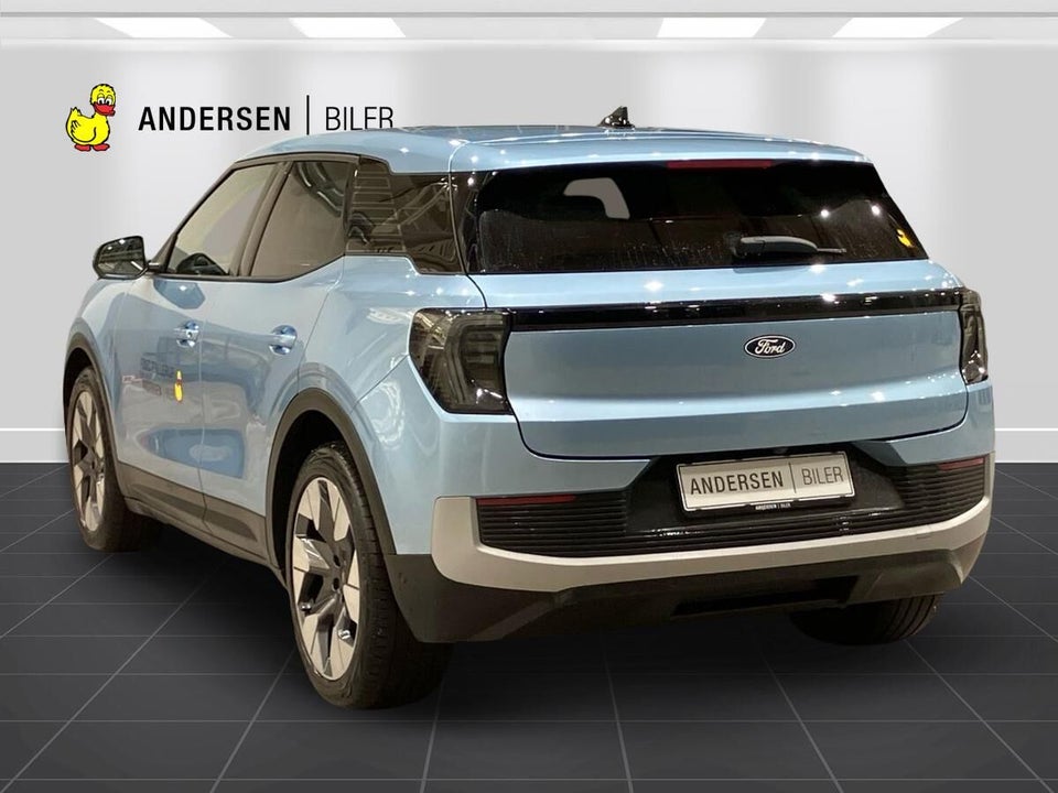 Ford Explorer 82 Premium Extended Range 5d