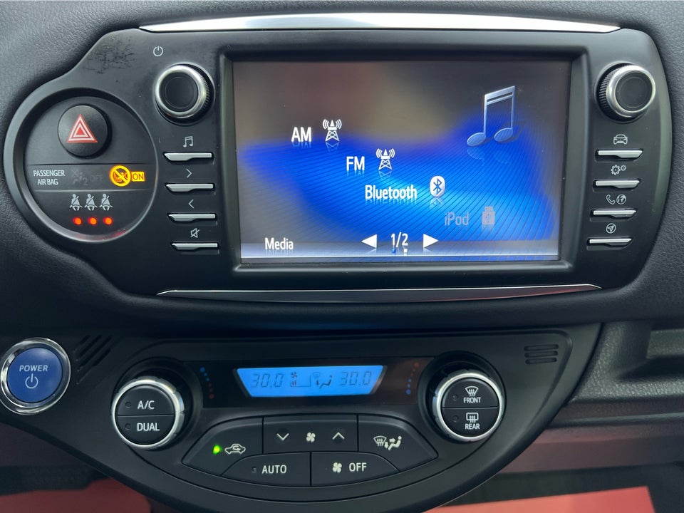 Toyota Yaris 1,5 Hybrid H3 Smart e-CVT 5d