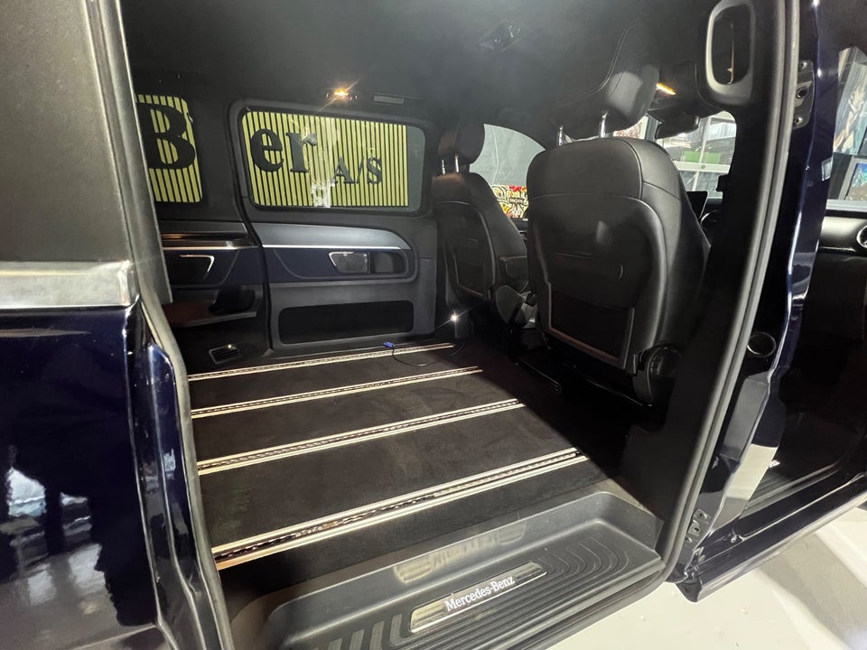 Mercedes EQV300 Avantgarde XL Van