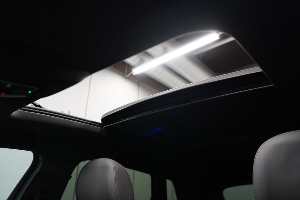 Audi e-tron 55 S-line quattro 5d