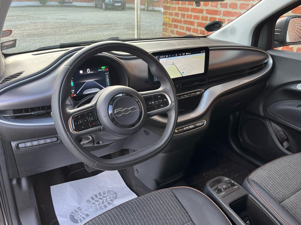 Fiat 500e 42 Icon 3d