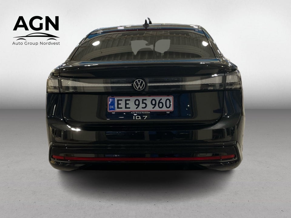 VW ID.7 Style 5d