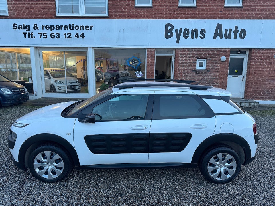 Citroën C4 Cactus 1,2 PureTech 82 Feel 5d