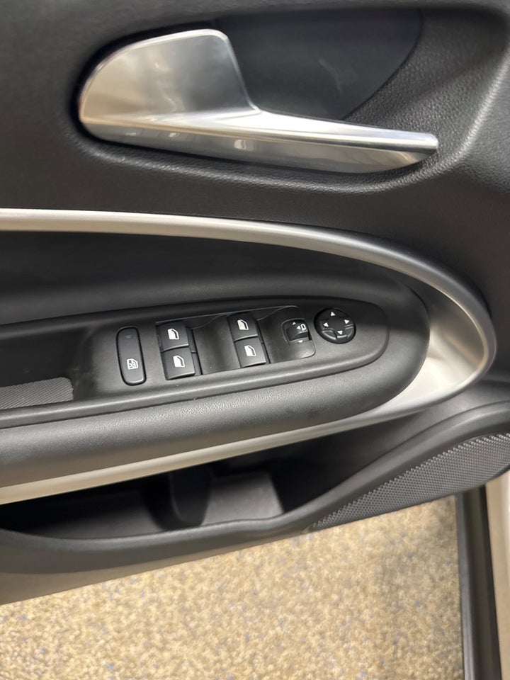 Jeep Avenger 54 Summit 5d