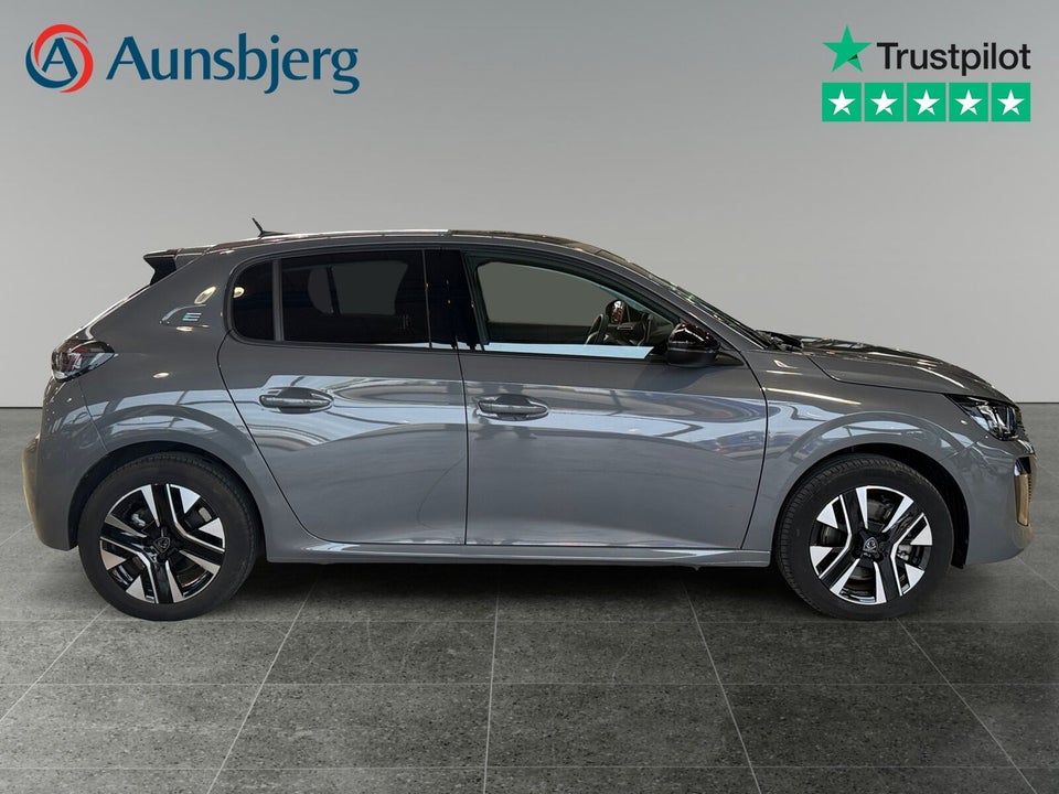 Peugeot e-208 50 Style 5d