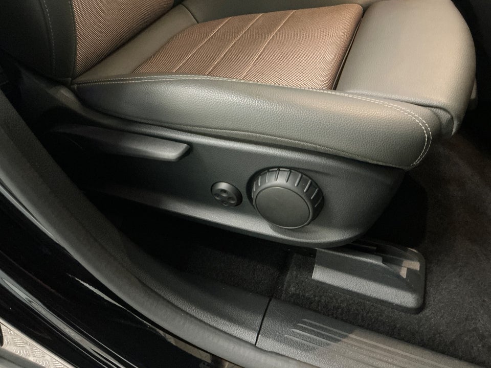 Mercedes EQA250 Progressive 5d