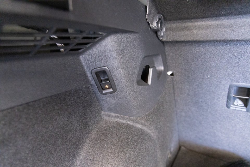 VW Golf VIII 1,4 GTE DSG 5d