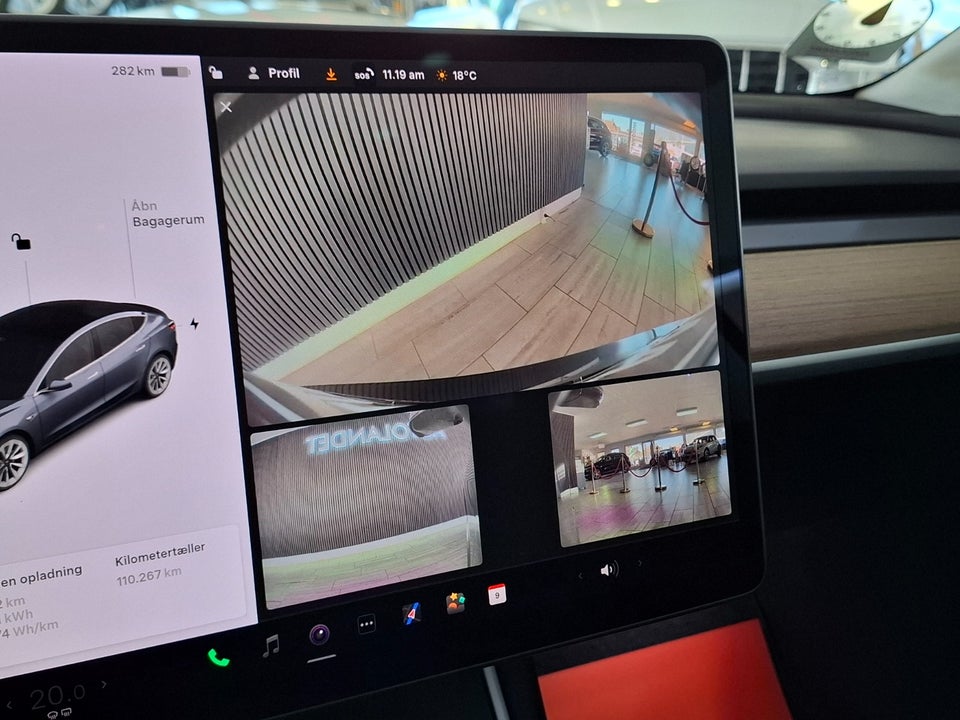 Tesla Model 3 Long Range AWD 4d