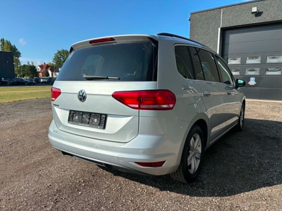 VW Touran 1,6 TDi 115 Comfortline Van 5d