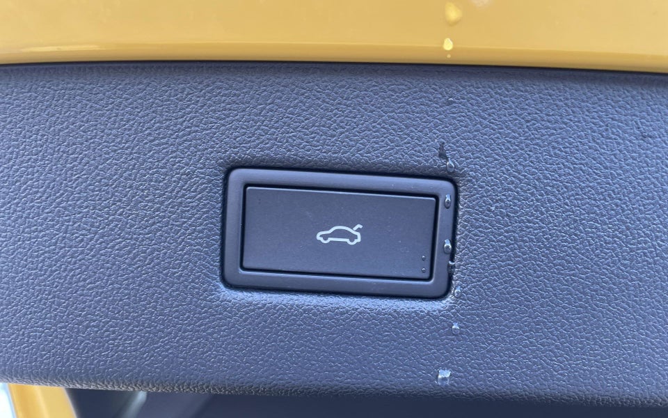 Ford Capri 84 Premium Extended Range AWD 5d