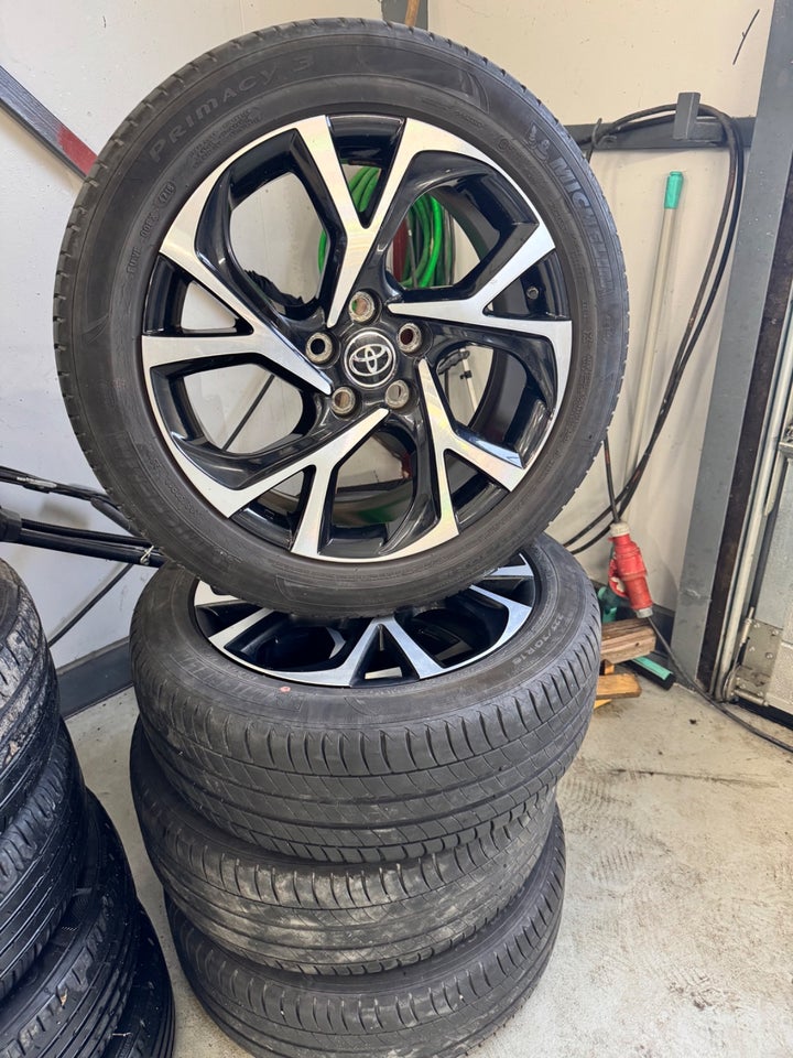 Toyota C-HR 1,8 Hybrid C-LUB CVT 5d