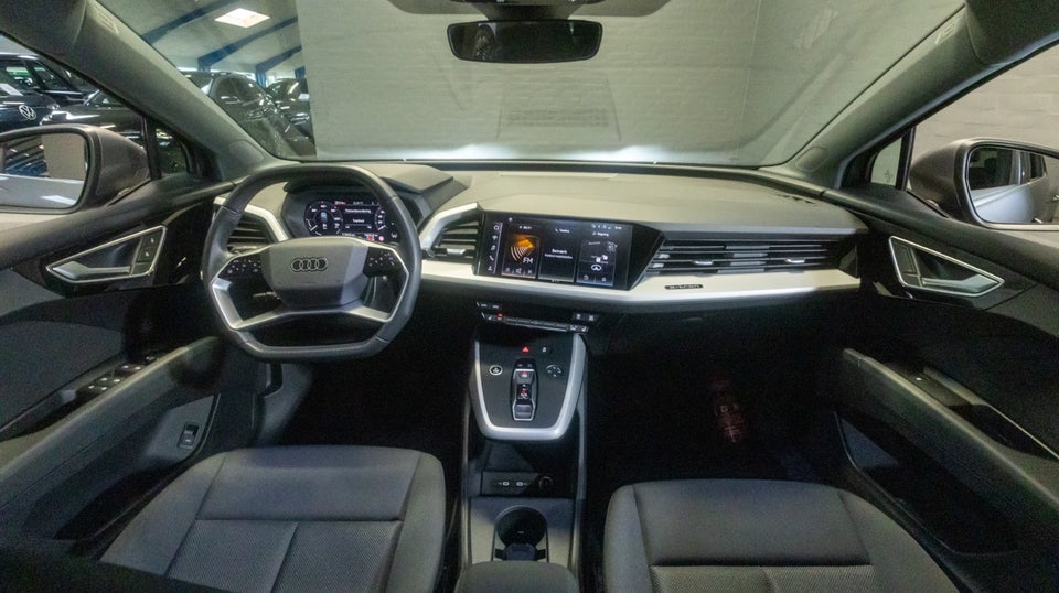 Audi Q4 e-tron 45 S-line 5d