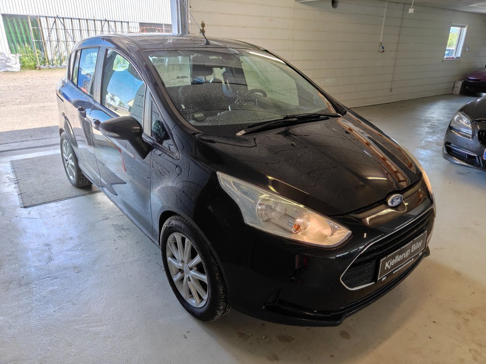 Ford B-MAX 1,0 SCTi 100 Titanium 5d