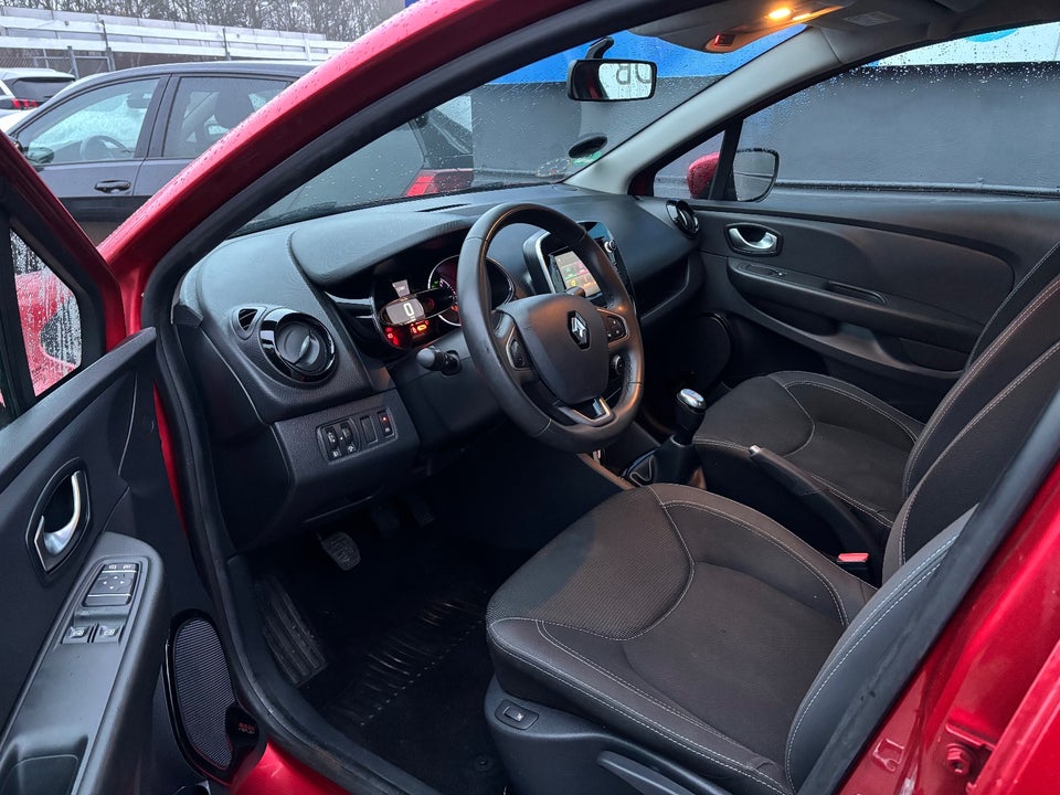 Renault Clio IV 1,5 dCi 90 Zen 5d