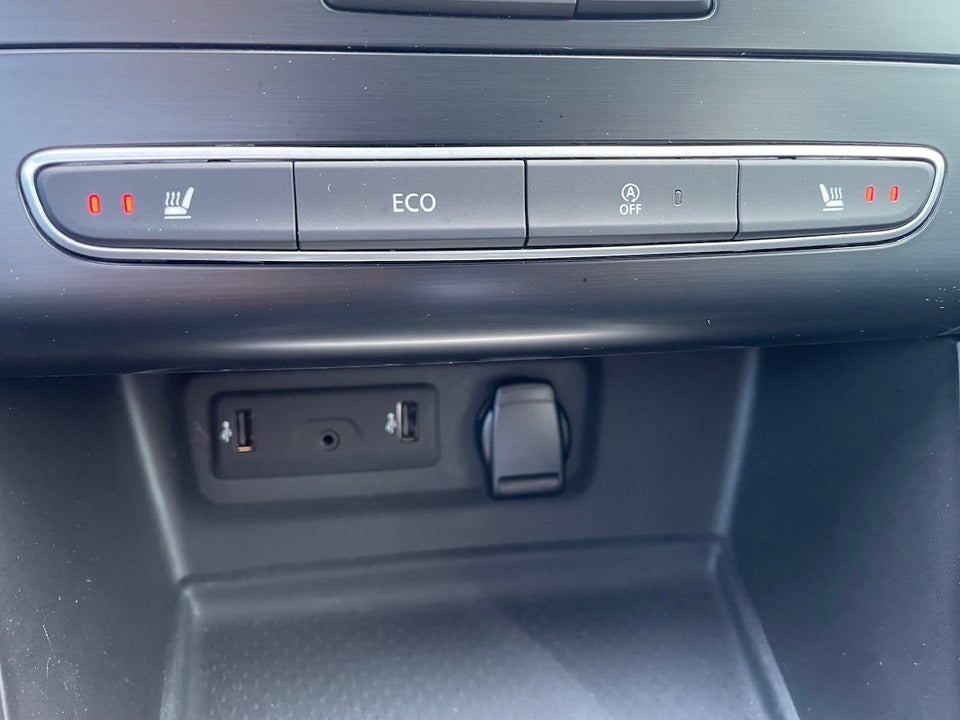 Renault Megane IV 1,3 TCe 140 Zen Sport Tourer 5d