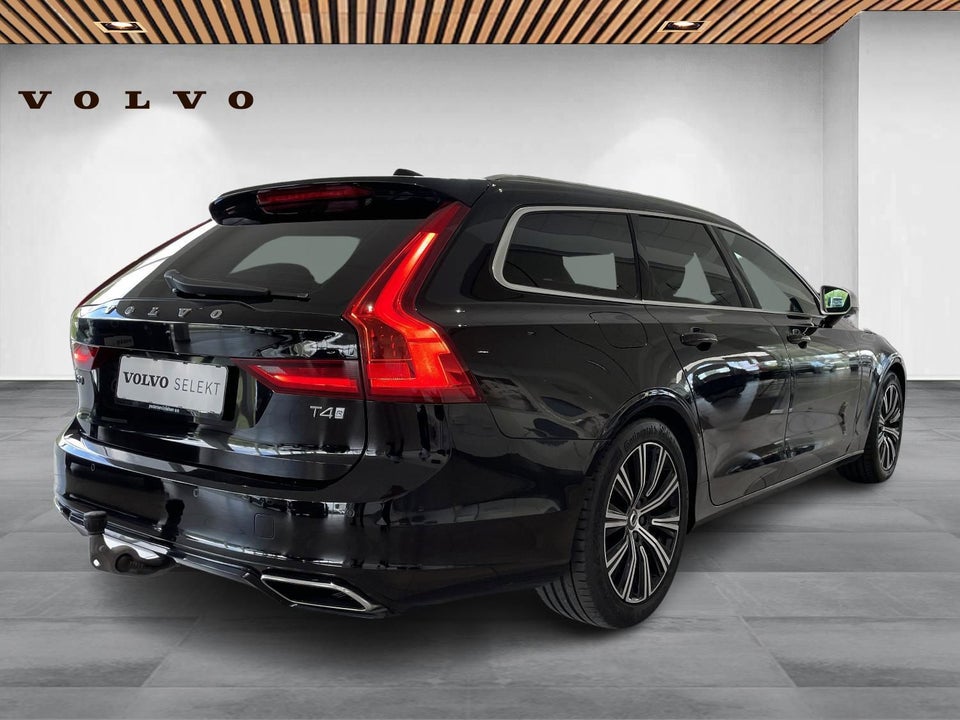 Volvo V90 2,0 T4 190 R-Design aut. 5d