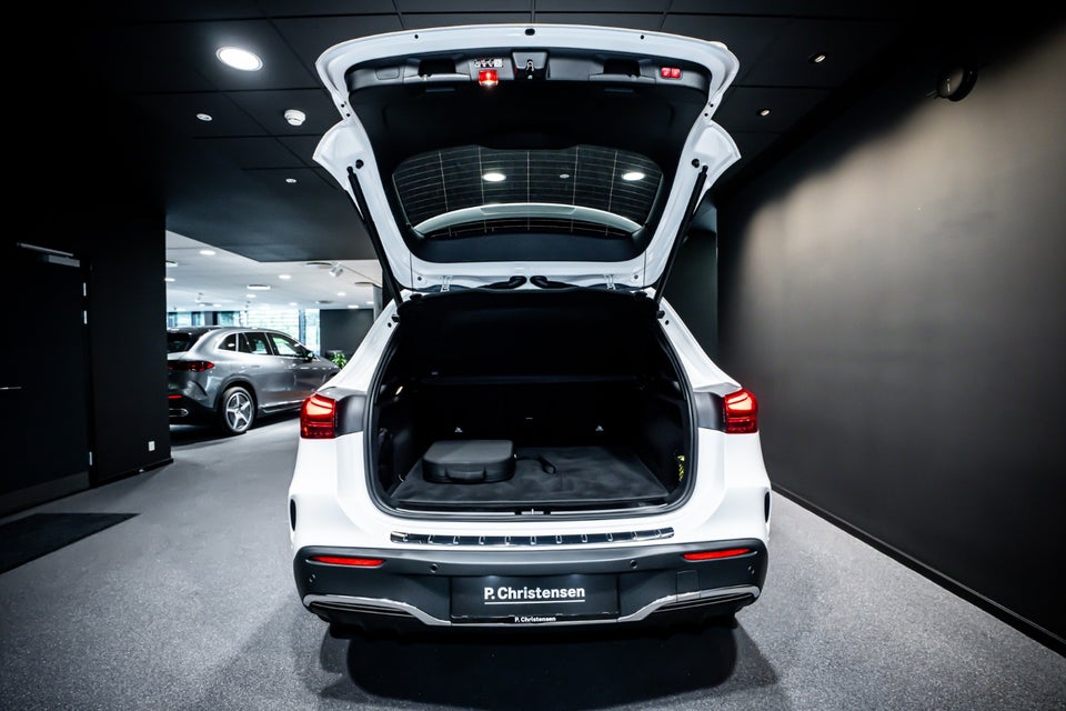 Mercedes EQA250+ AMG Premium 5d