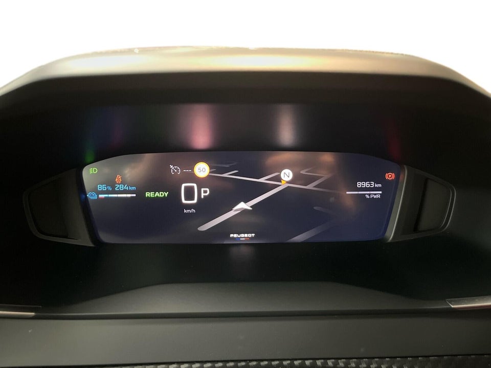 Peugeot e-2008 50 Allure 5d
