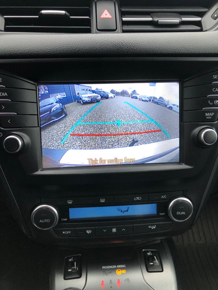 Toyota Avensis 2,0 D-4D T2 Touring Sports 5d