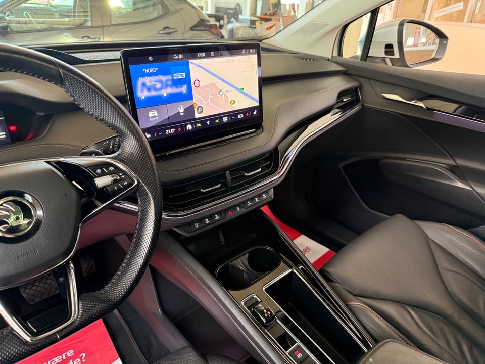 Skoda Enyaq 80 iV Suite 5d