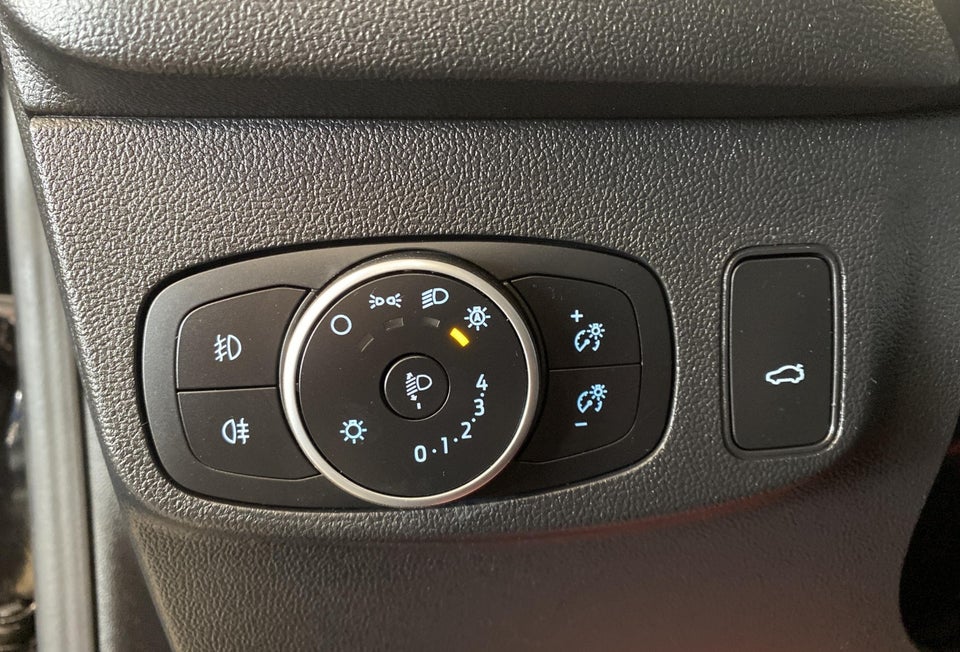 Ford Focus 1,5 EcoBlue Titanium X aut. 5d