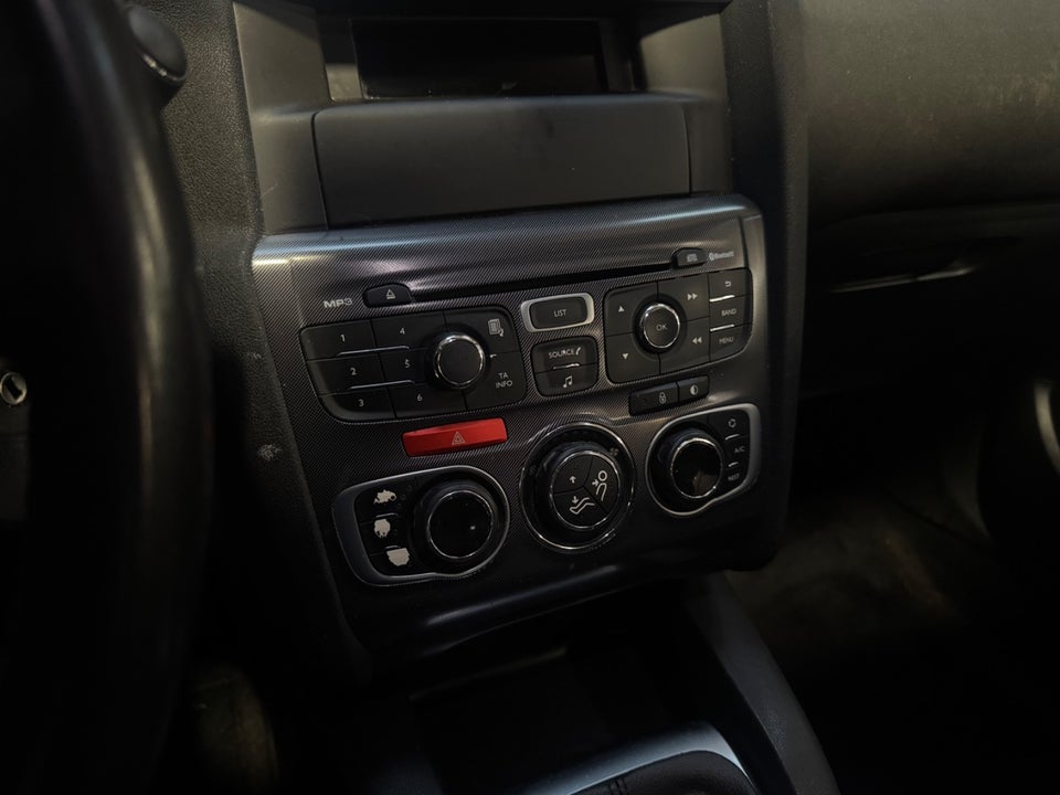 Citroën C4 1,6 e-HDi 115 Seduction 5d