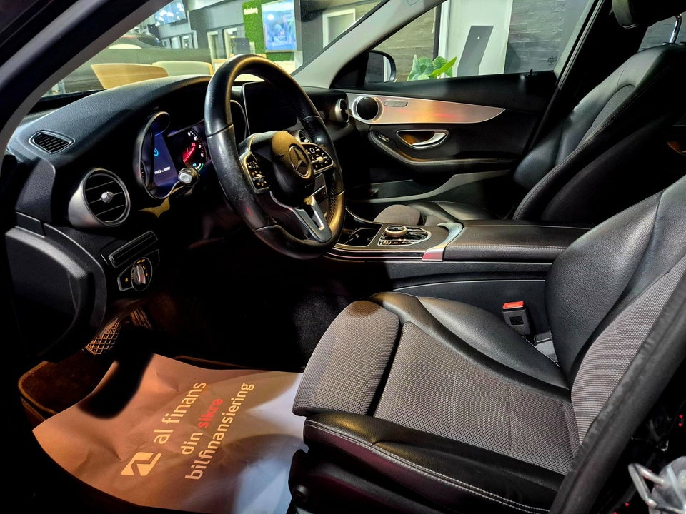 Mercedes C300 e 2,0 Avantgarde stc. aut. 5d