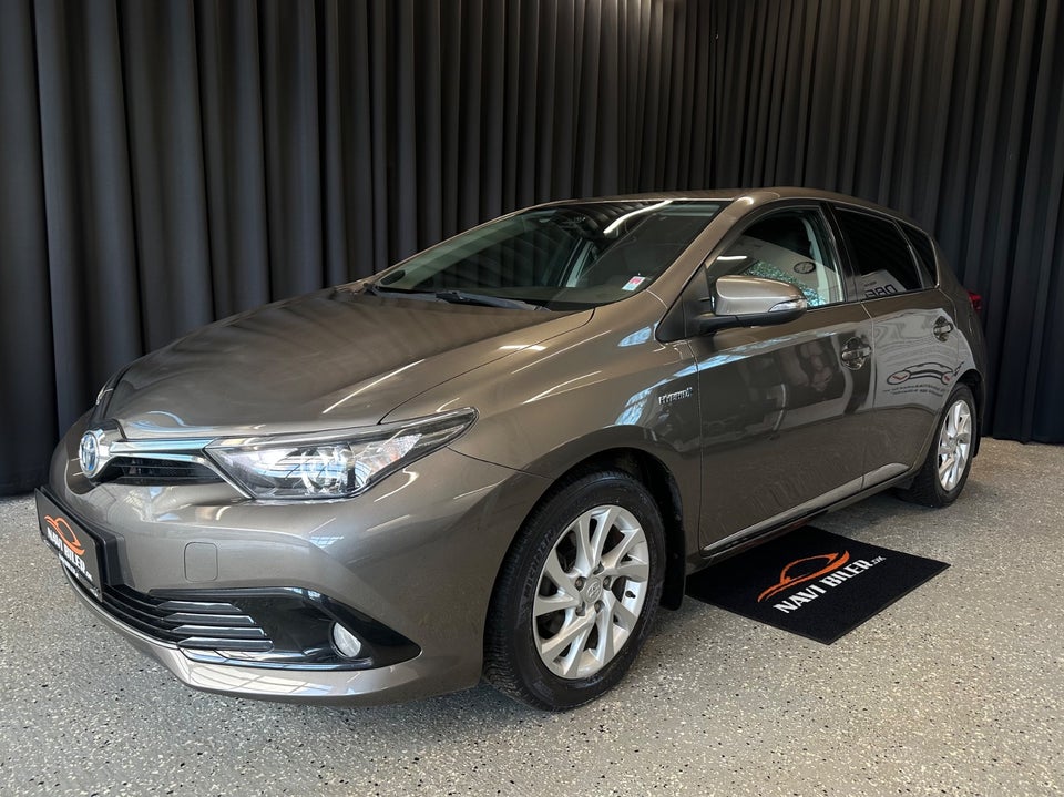 Toyota Auris 1,8 Hybrid H2 Comfort CVT 5d