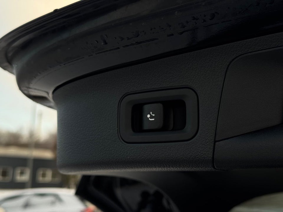 Mercedes EQB250+ Progressive 5d